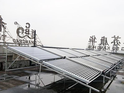 江蘇康華宿舍太陽能熱水工程